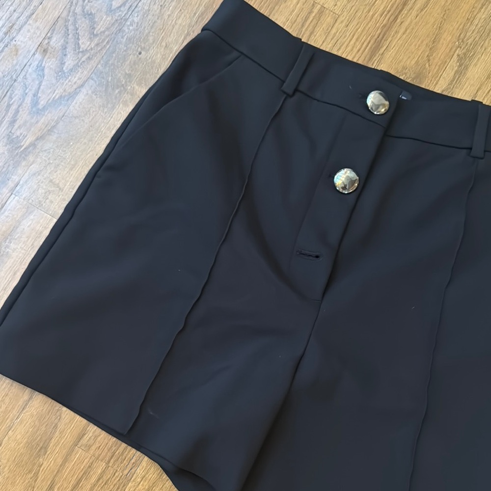 Zara Black Shorts | High waisted Shorts M  | repairable damage - Picture 3 of 6